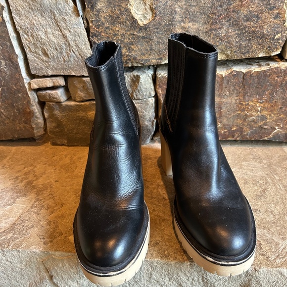 Dolce Vita heeled black boots - Picture 3 of 7